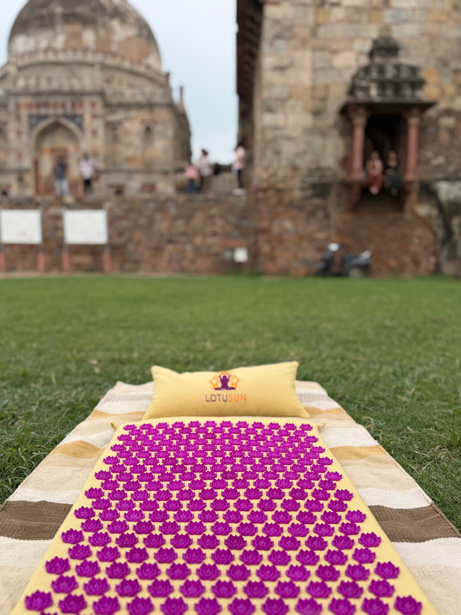 LOTUSUN mat and pillow on natural cotton canvas